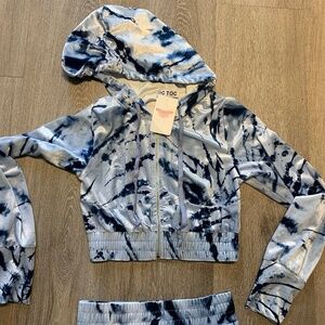 Matching Set Hoodie & Joggers